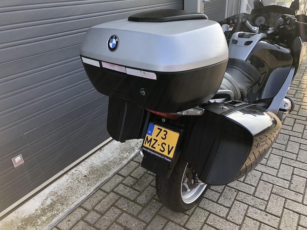 BMW R1200RT ABS uit 2005 met 79dkm, comfortzadel, topkoffer etc €3795,-