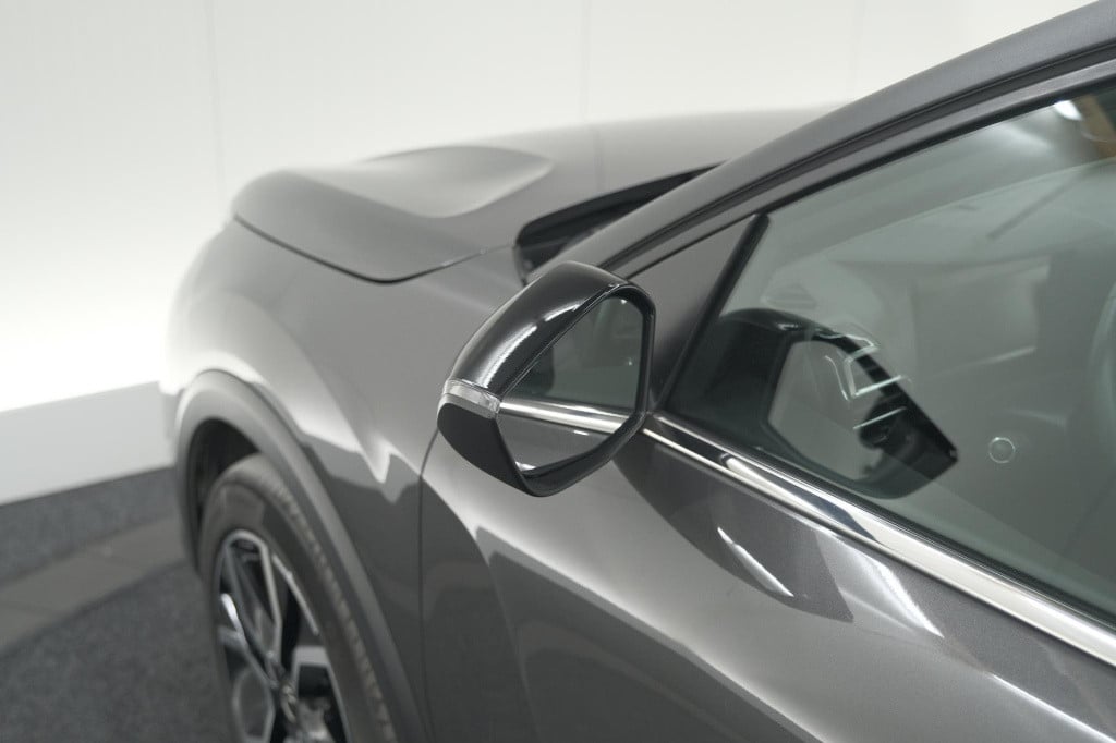 Citroen Ë-c4 shine 50 kwh | camera | pack winter | apple carplay | navigati