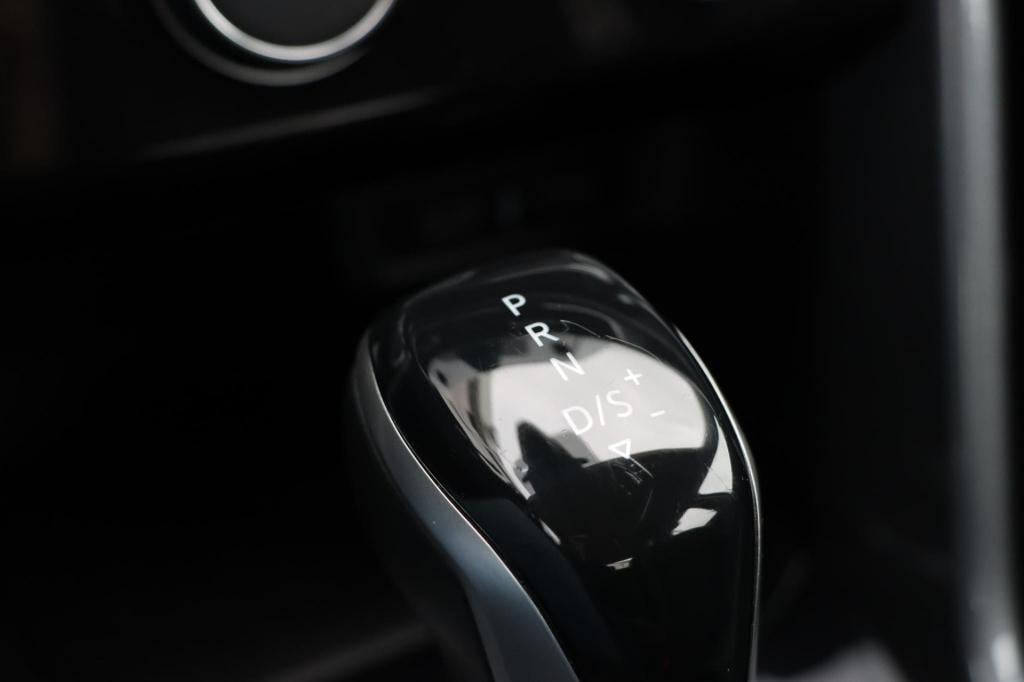 Volkswagen T-roc 1.5 tsi style 150pk