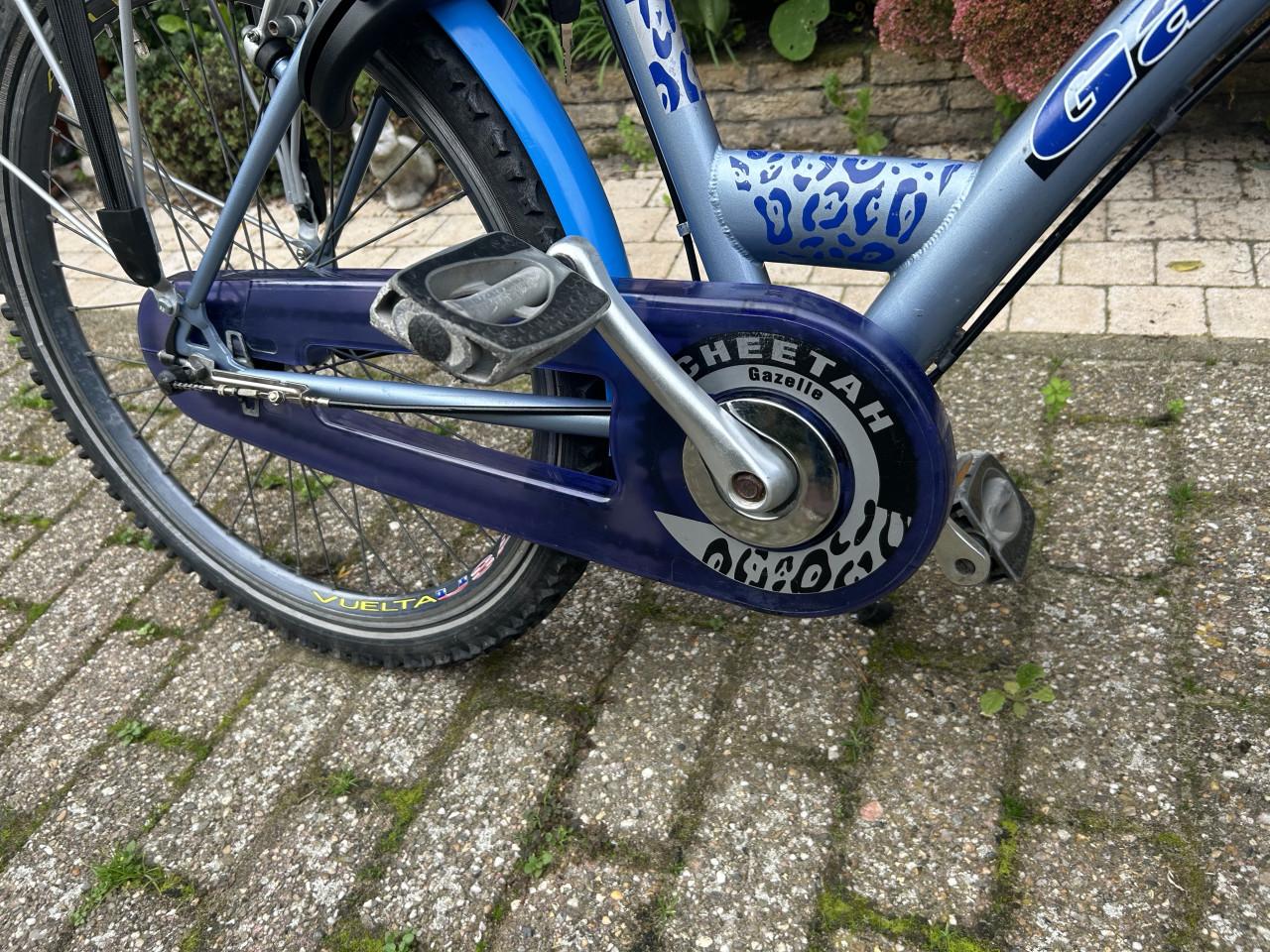 Meisjes fiets Gazelle Cheetah  3 versn velgrem achter rem. In orde gemaakt.