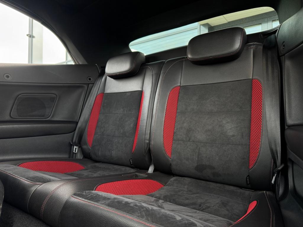 Volkswagen Golf cabriolet 1.2 tsi * stoelverwarming * clima * pdc 2x * wind