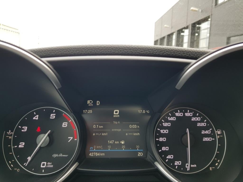 Alfa Romeo Giulia 2.0t sprint 202pk