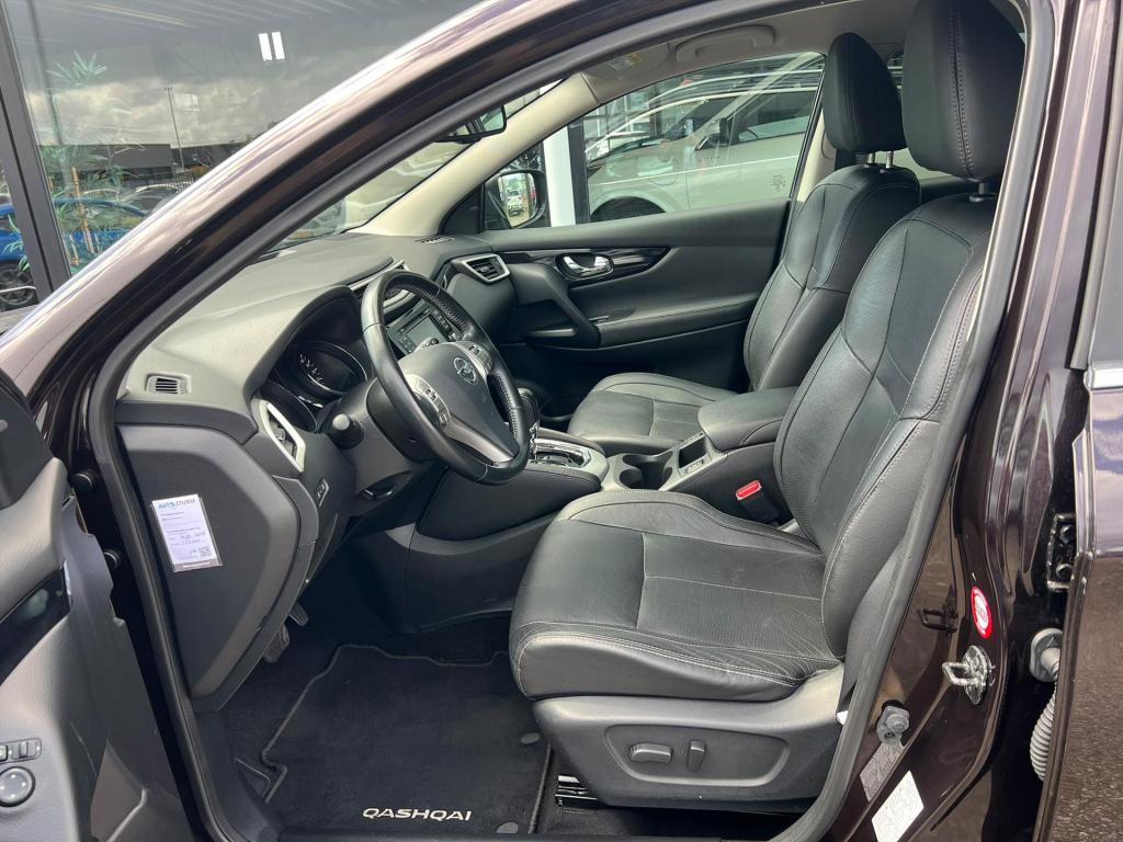 Nissan Qashqai 1.2 115pk dig-t automaat tekna , trekhaak