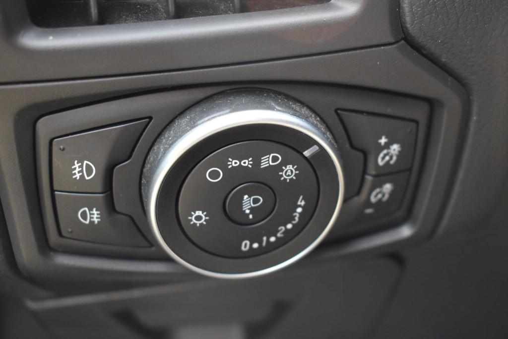 Ford Focus wagon 1.0 titanium edition | wegklapbare trekhaak | climate cont