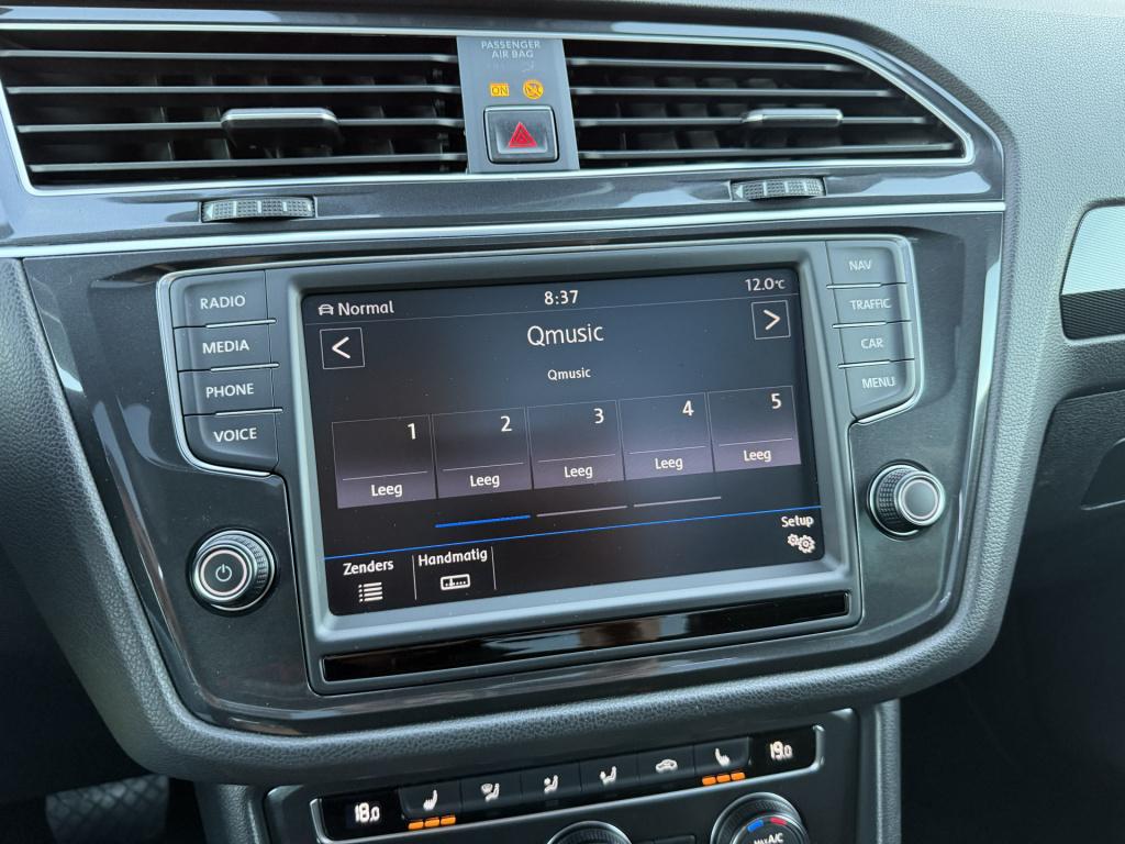 Volkswagen Tiguan 2.0 tsi 4motion highline | pano | acc | carplay | rijklaa