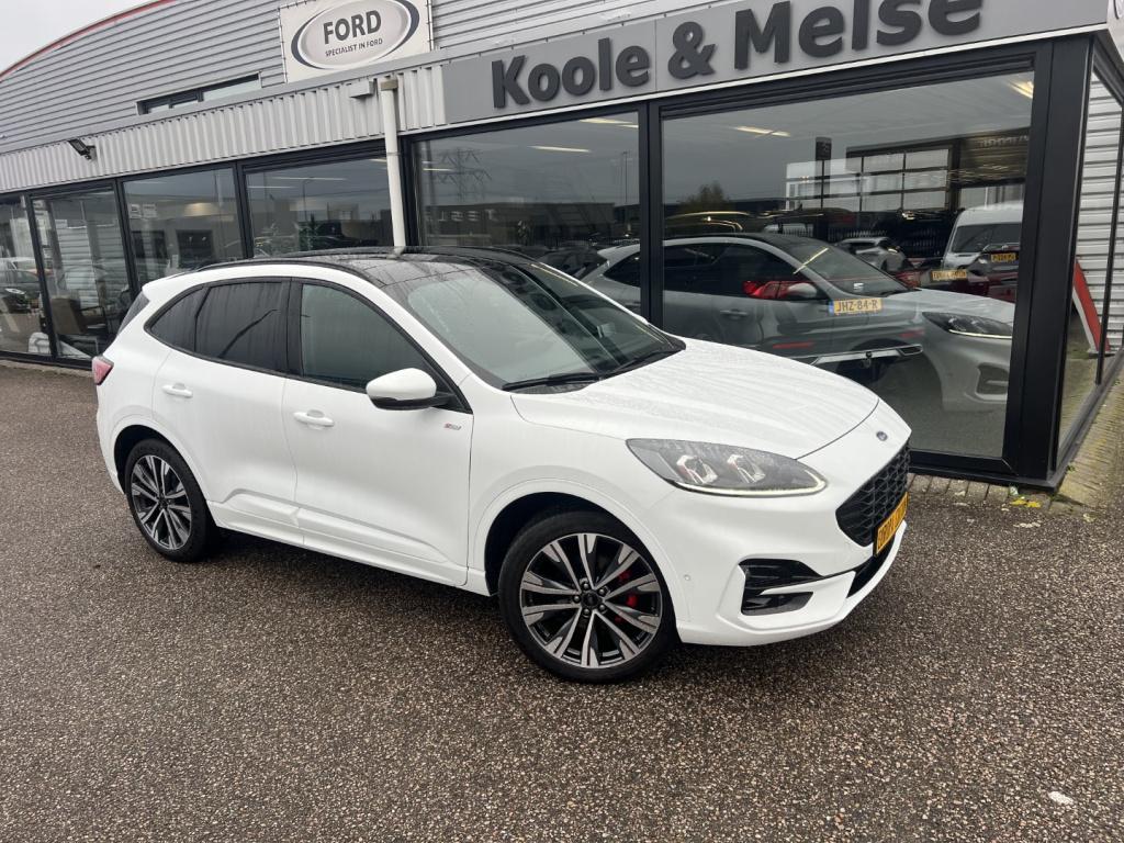 Ford Kuga 2.5 phev e-cvt 225pk st-line x , pano dak , 19inch , voorruitverw
