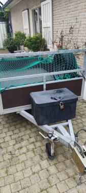 Goede nette aanhanger 190 x 120 + reserve wiel, bergbak, net, disselslot