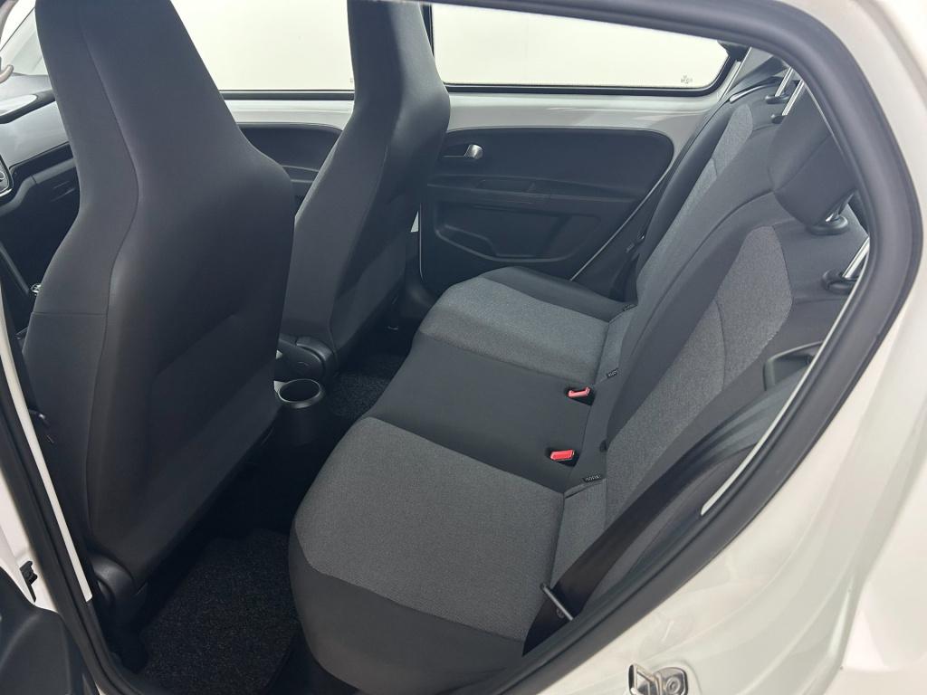Volkswagen UP! occasion 1.0 move up! bluemotion | wit | tweedehands volkswa