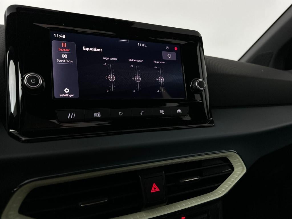 Seat Arona style 1.0 ecotsi 70 kw / 95 pk suv 5 versn. handba