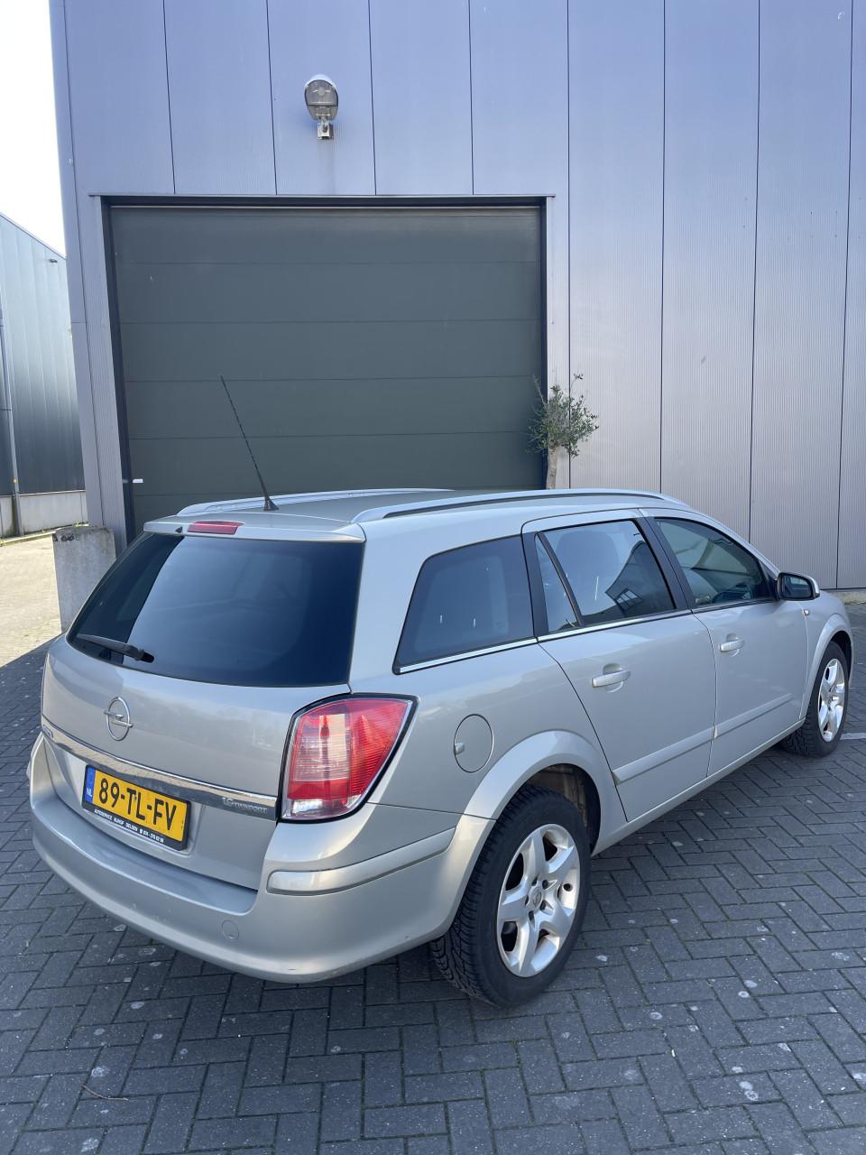 Opel Astra 1.6 16V St.wgn. 2006 Grijs | NAP | NIEUWE APK!