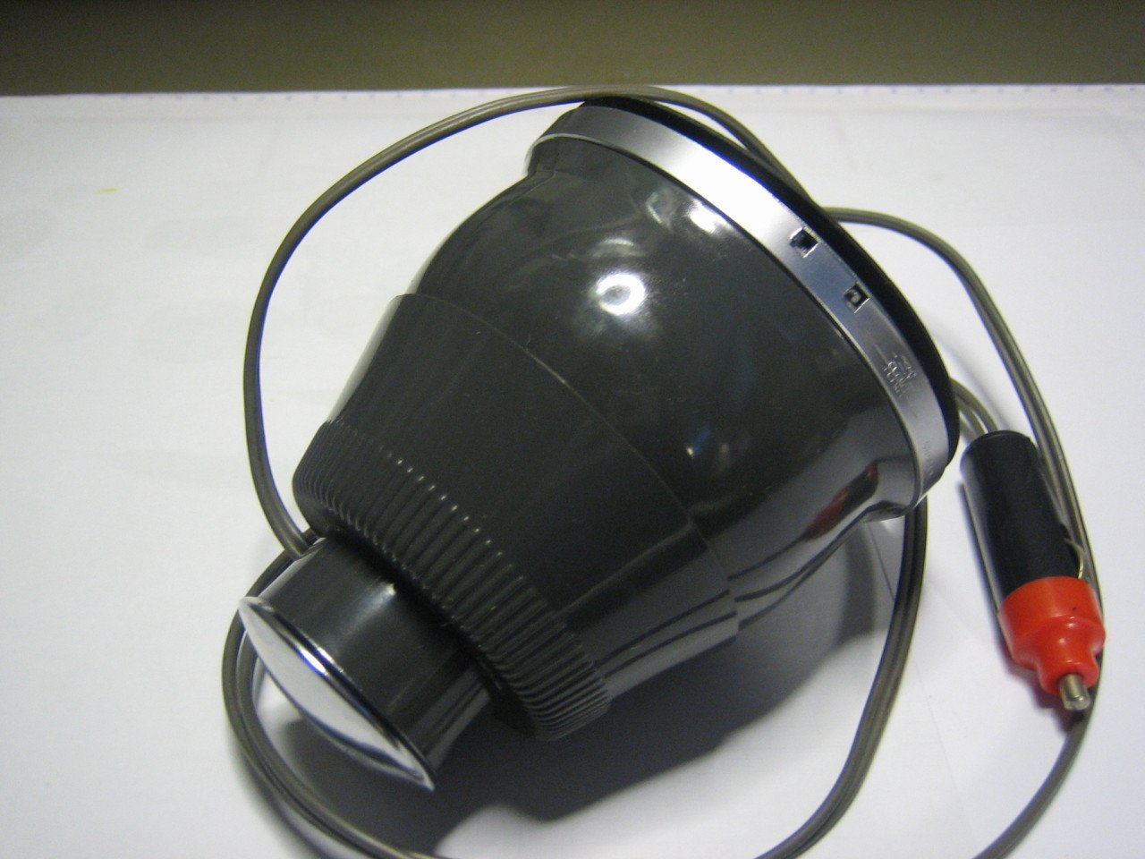 HELLA vintage raamzoeklicht ("Helphos raamschijnwerper")
