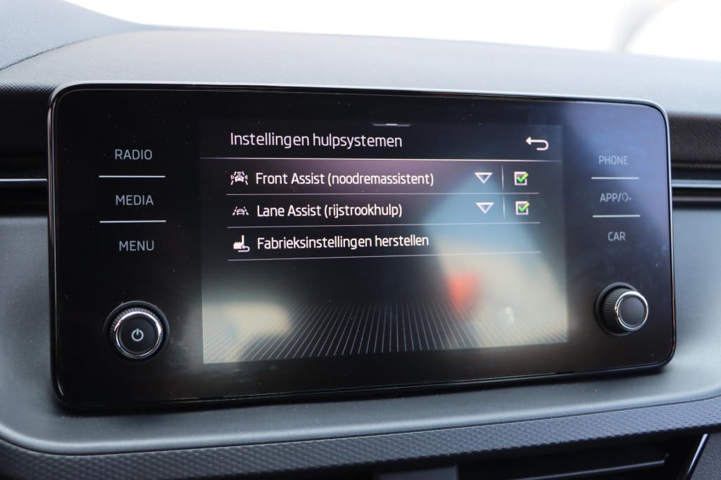 Skoda Scala 1.0 tsi ambition