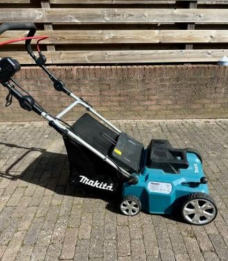 Makita Verticuteermachine