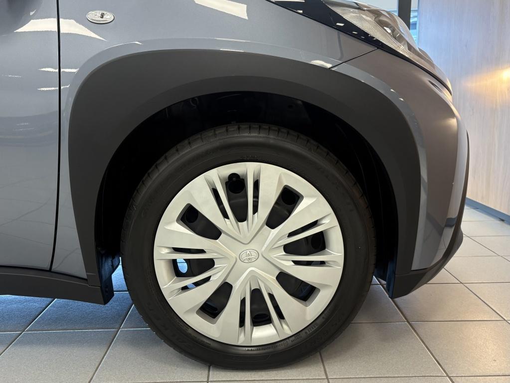 Toyota Aygo X 1.0 vvt-i mt play