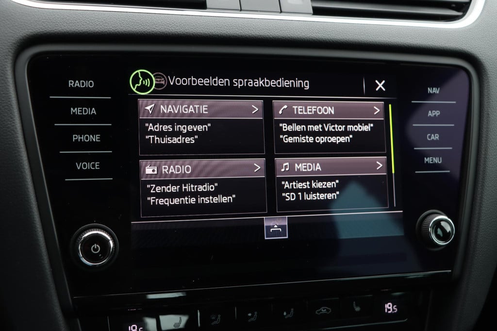 Skoda Octavia combi 1.0 tsi 115pk business edition plus