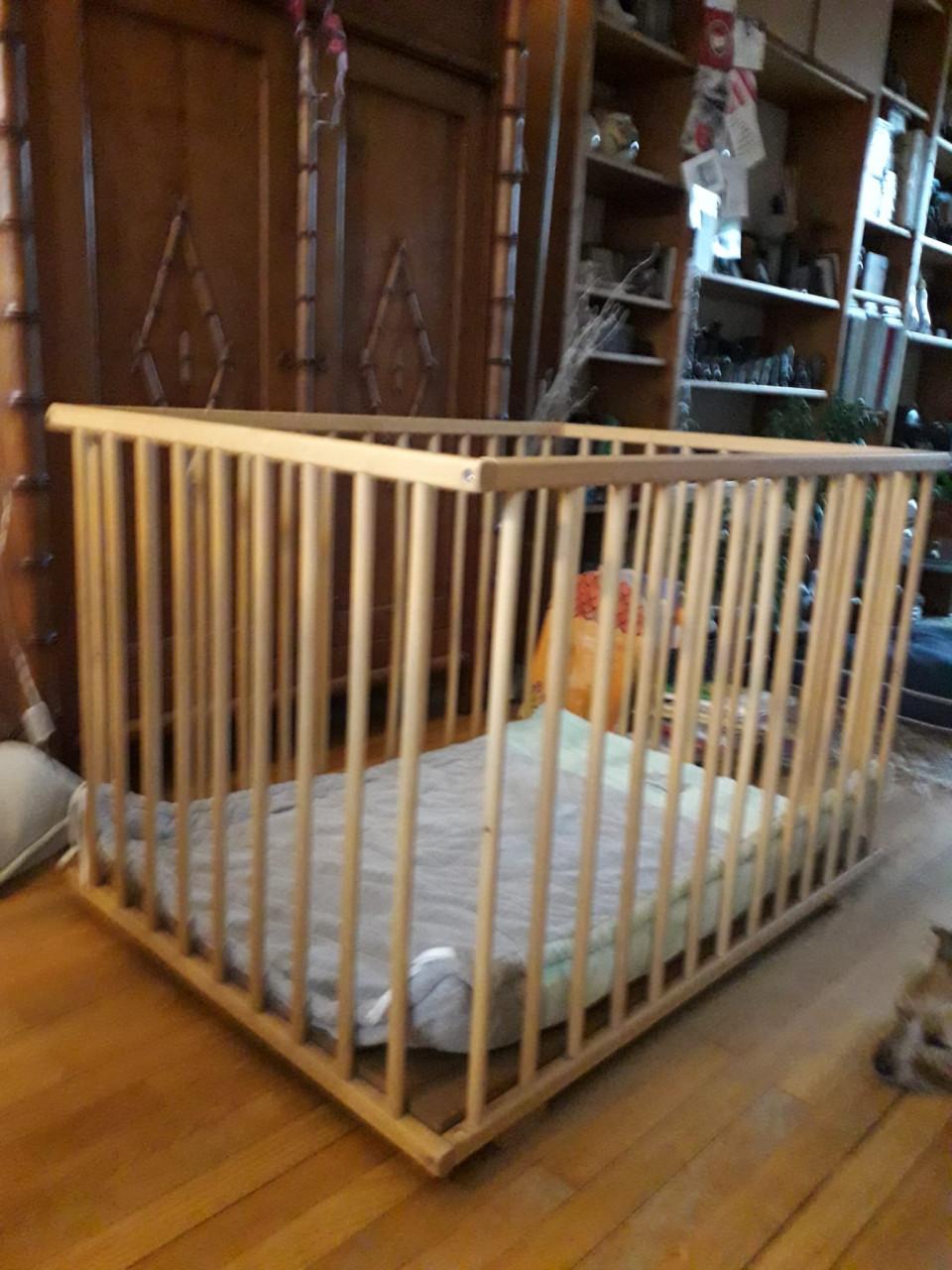 Stevige box beukenhout met boxkleed