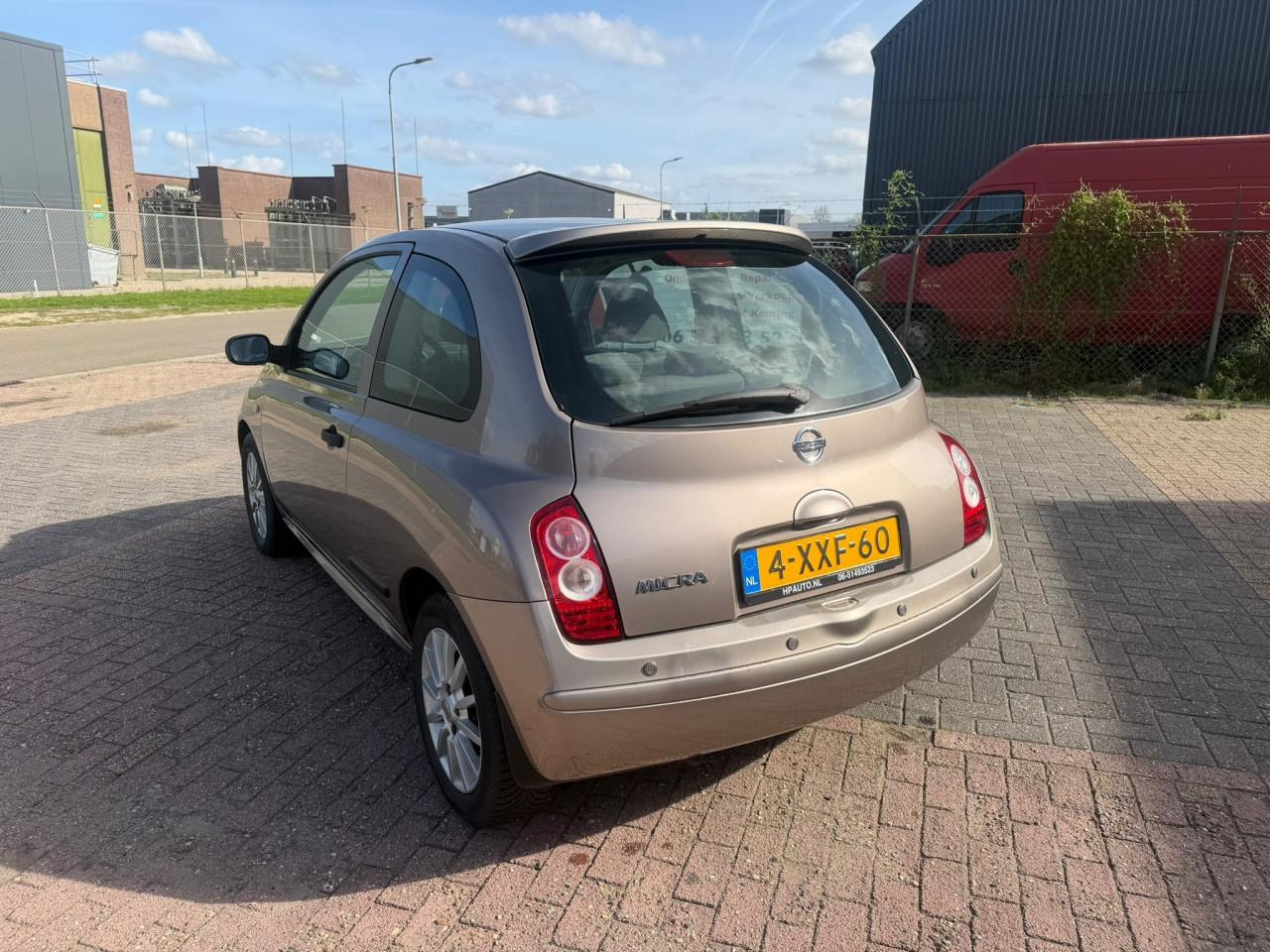 Nissan micra automaat bj 2006 1400 euro