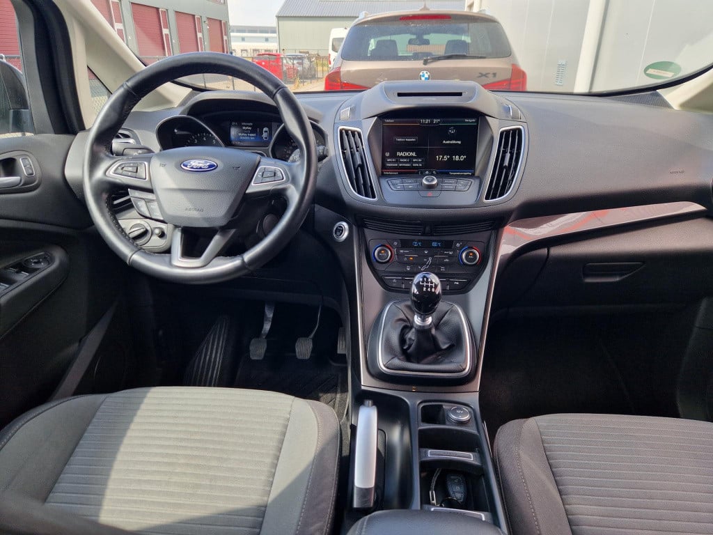 Ford Grand C-max 1.0 titanium