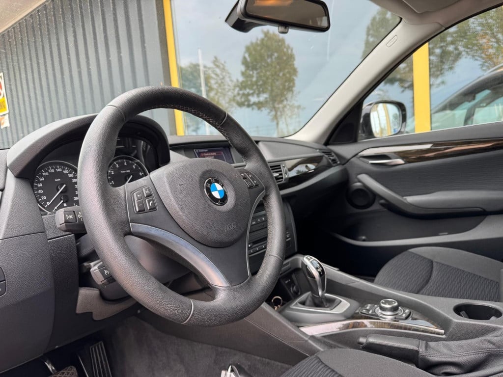 BMW X1 xdrive28i executive