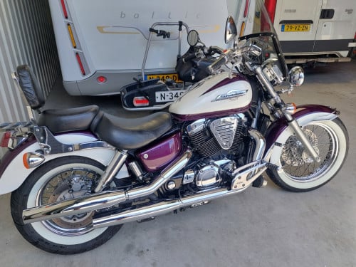 HONDA SHADOW VT 1100 C2;; TOPSTAAT KOOPJE,;;;;; 2950.