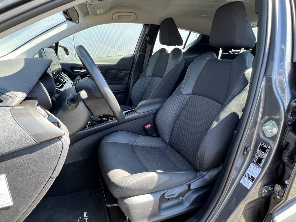 Toyota C-hr 1.8 hybrid dynamic