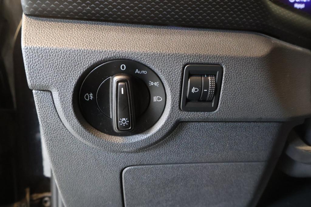 Volkswagen T-cross 1.0 tsi life edition|trekhaak|virtual cockpit|apple carp