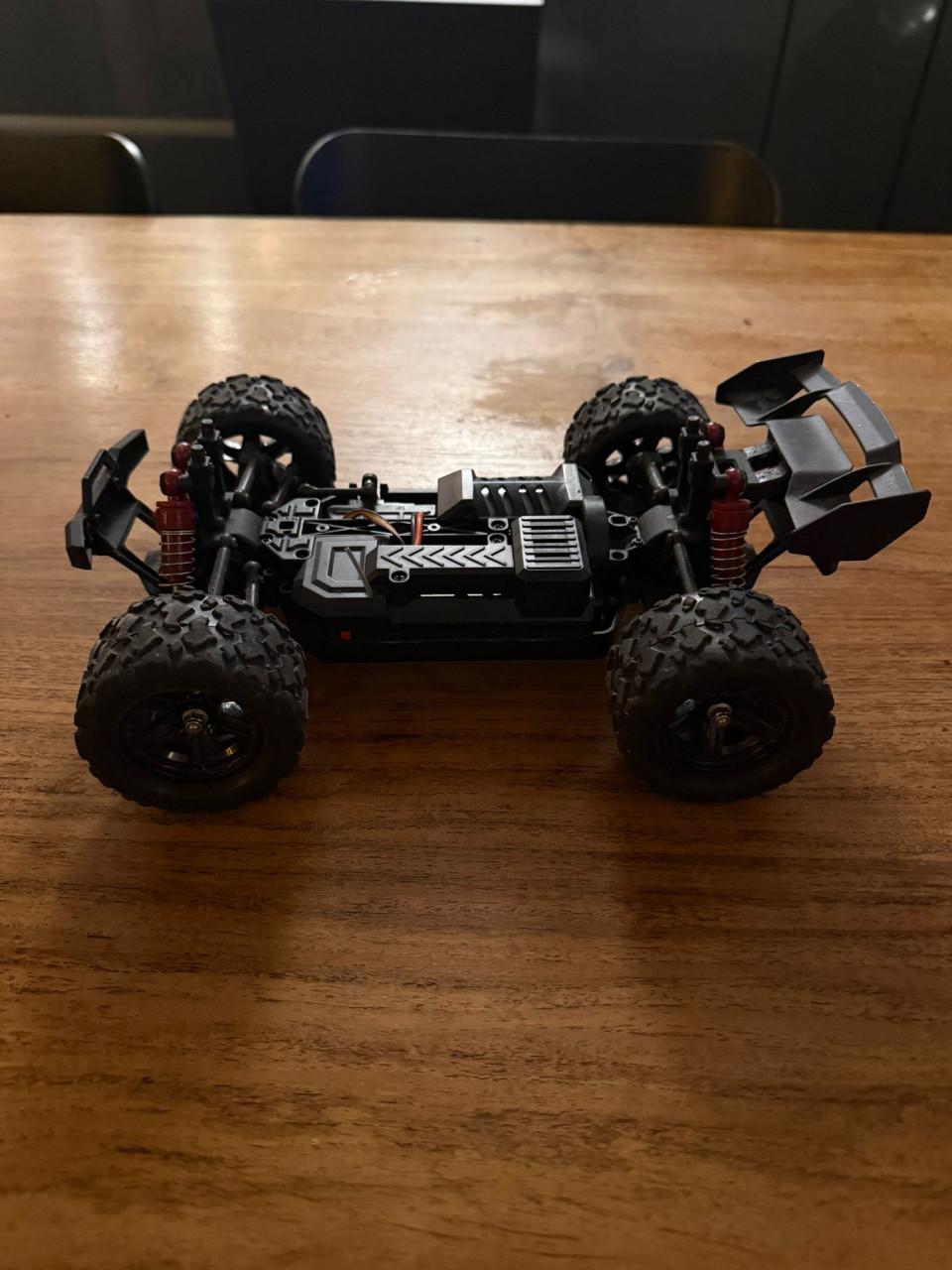 4x4 Vortex RC Truggy