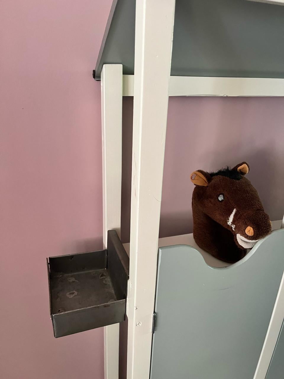 Stal voor hobbyhorse, stokpaaarden zgan