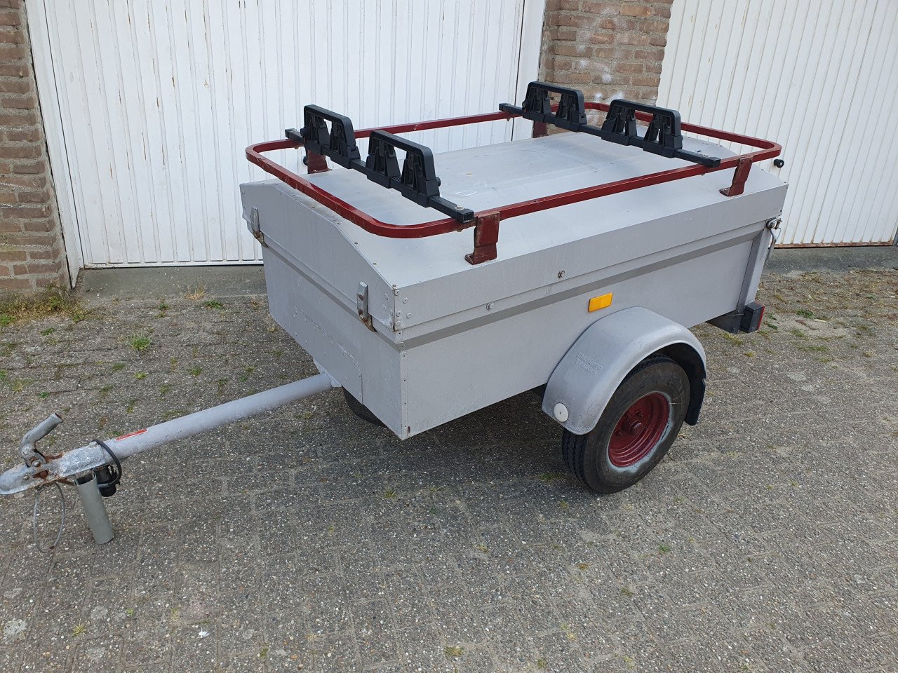 Bagagewagen aanhanger met deksel afsluitbaar