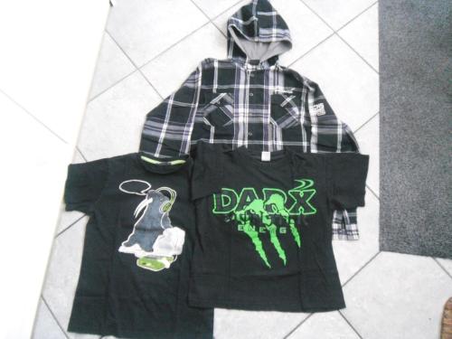 ZWARTE BLOUSE + 2 T-SHIRTS ZWART 146-152 + LONGSLEEVE 152