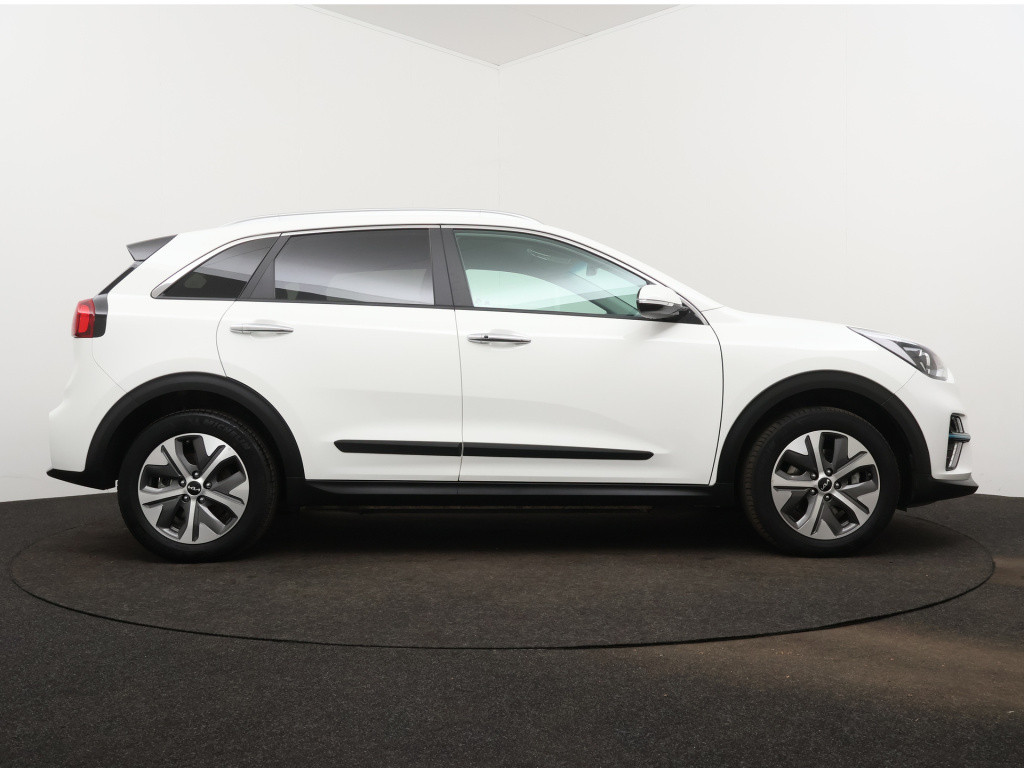 Kia E-niro edition 64 kwh | stuur- en stoelverwarming | navigatie |