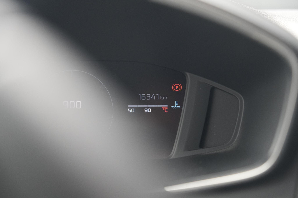 Peugeot 208 puretech 100 allure | 360 camera | dodehoekdetectie | navigatie