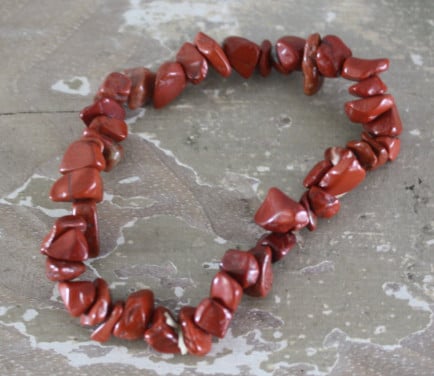 Rekbare armband met bruine stenen