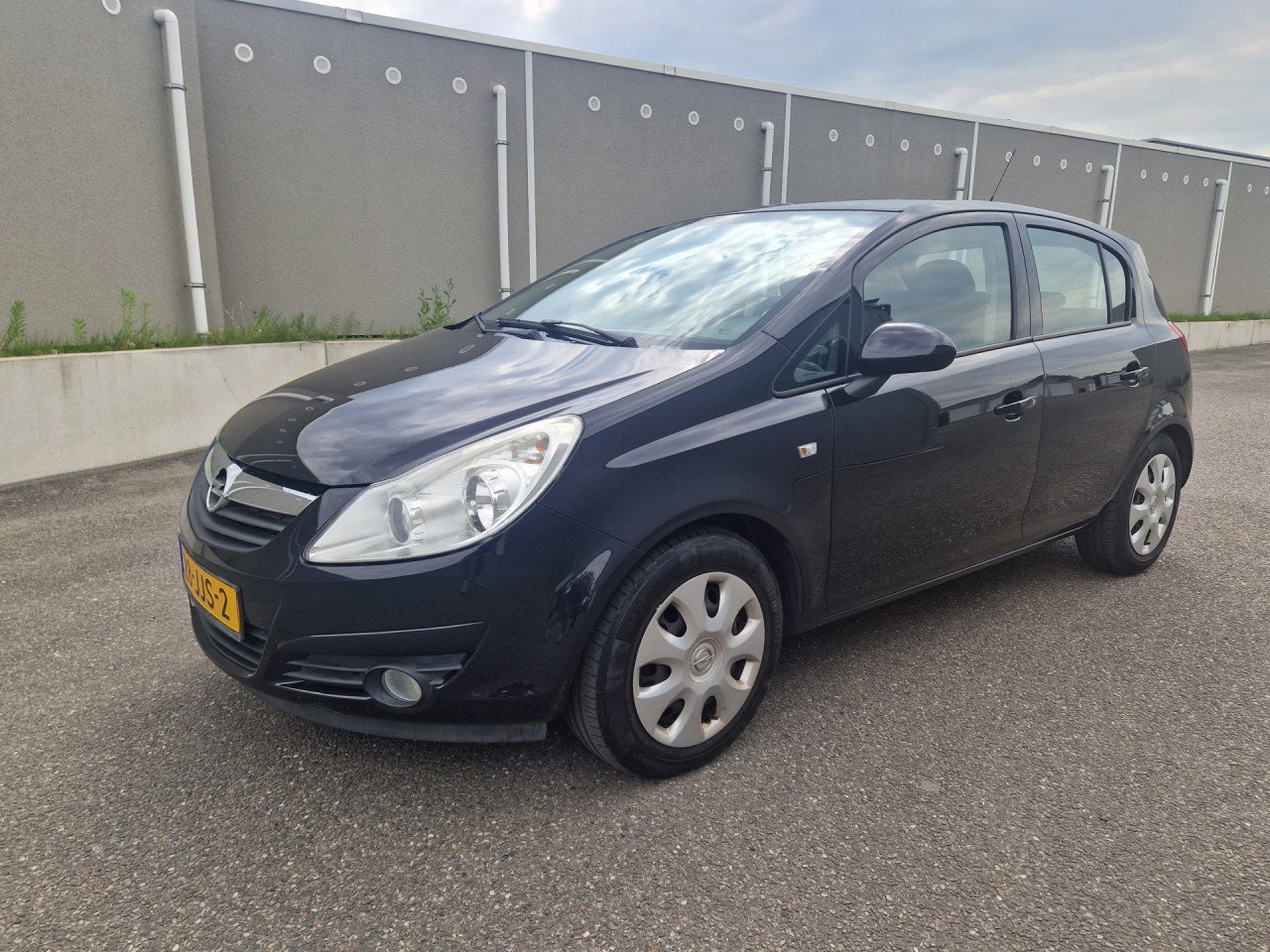 Opel Corsa 1.4-16V Enjoy