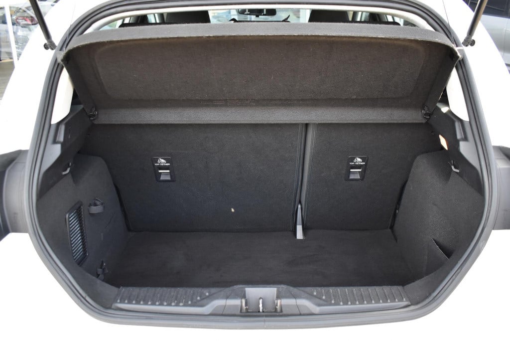 Ford Fiesta 1.1 trend | navigatie | airco | lmv 16" | apple carplay/android