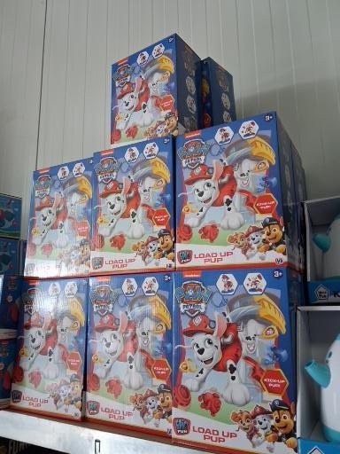 Grote partij speelgoed voor wederverkoop