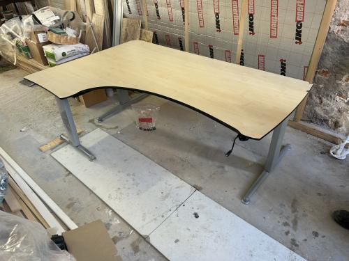 Bureau verstelbaar