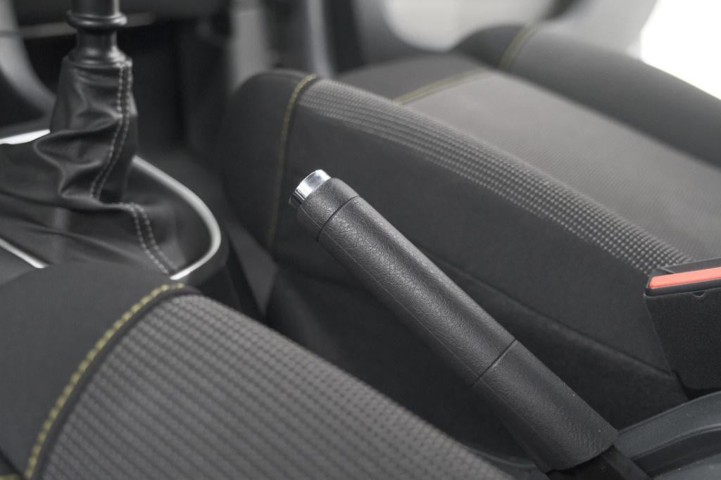 Citroen C3 puretech 110 max | keyless entry/start | camera | navigatie | pa