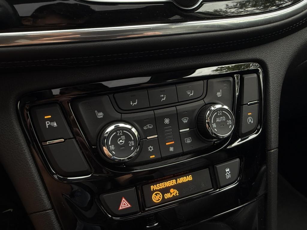 Opel Mokka 1.4 turbo innovation - top uitvoering -