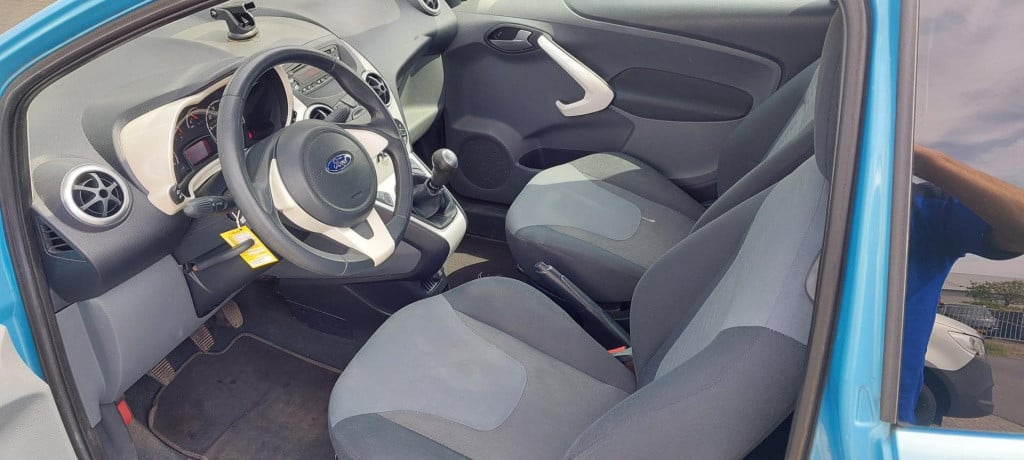 Ford KA 1.2 titanium