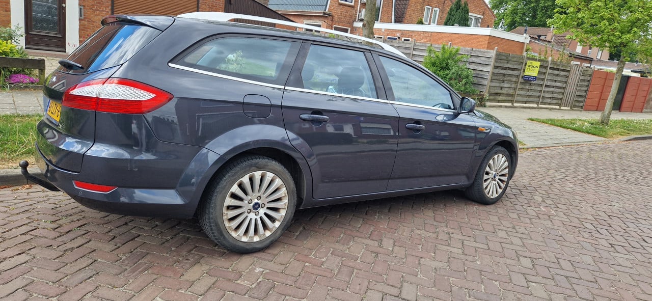 Ford Mondeo 2.0 16V Station | 2010 | Benzine | APK 14-04-2026 | Trekhaak