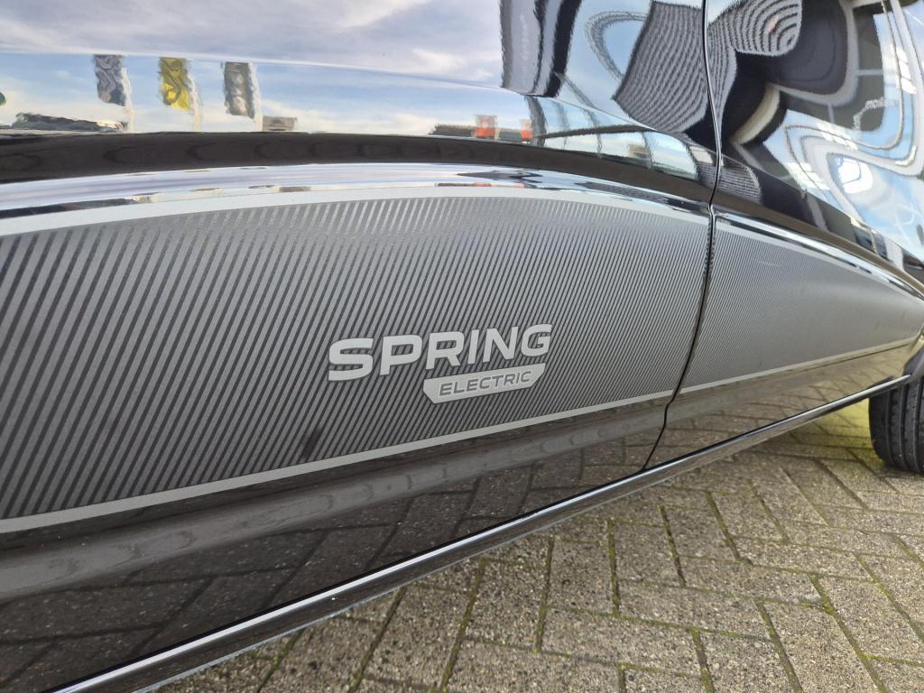 Dacia Spring expression 27 kwh lederen bekleding, navigatie, camera, ccs sn