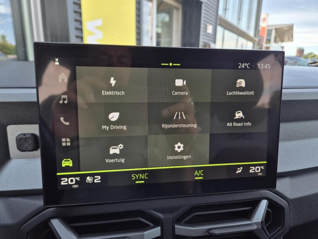 Dacia Bigster 1.8 hybrid 155 journey adaptive cruise, 360° camera, elektr. 