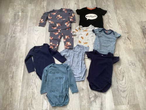 Jongens Shirt + Pyama + Rompers Hema -  maat 80