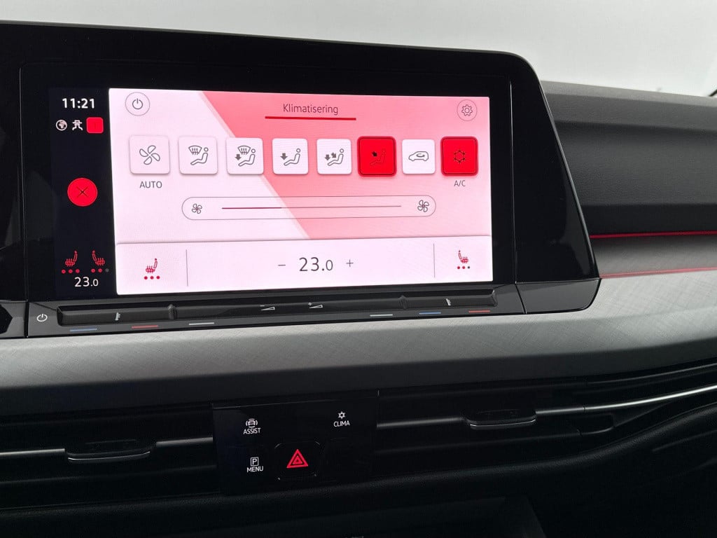 Volkswagen Golf variant 1.5 etsi life business dsg7 130pk