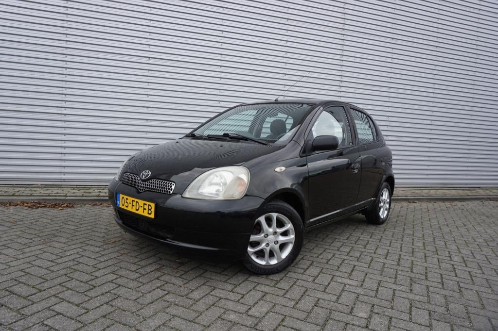Toyota Yaris 1.0-16v vvt-i luna