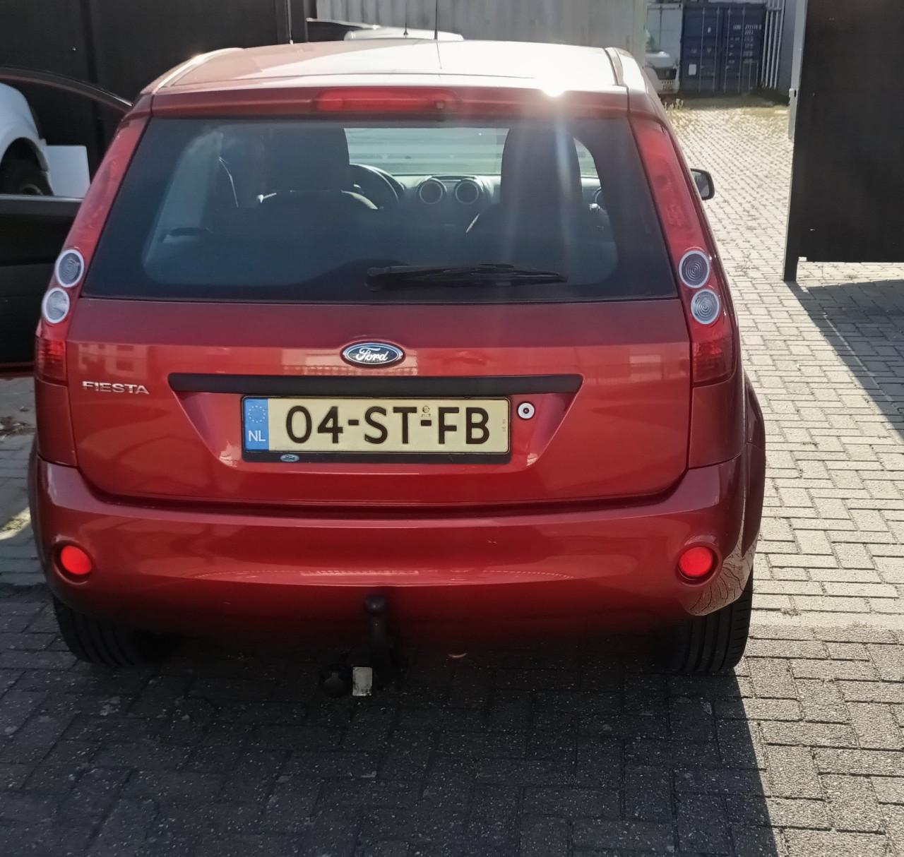 Ford Fiesta 2006 / 80.000KM