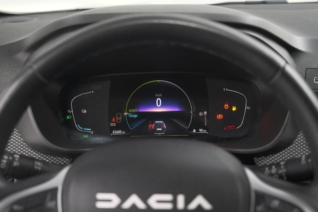 Dacia Jogger 1.6 hybrid 140 expression | 7 zitplaatsen | apple carplay | pa