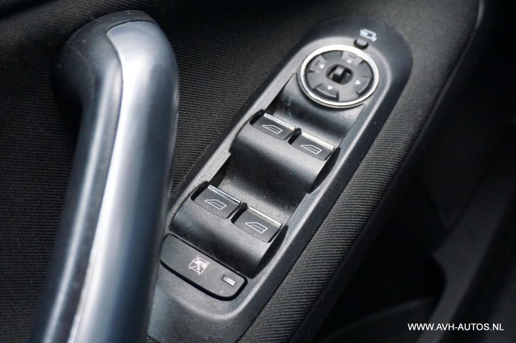 Ford Mondeo wagon 2.0-16v titanium flexifuel