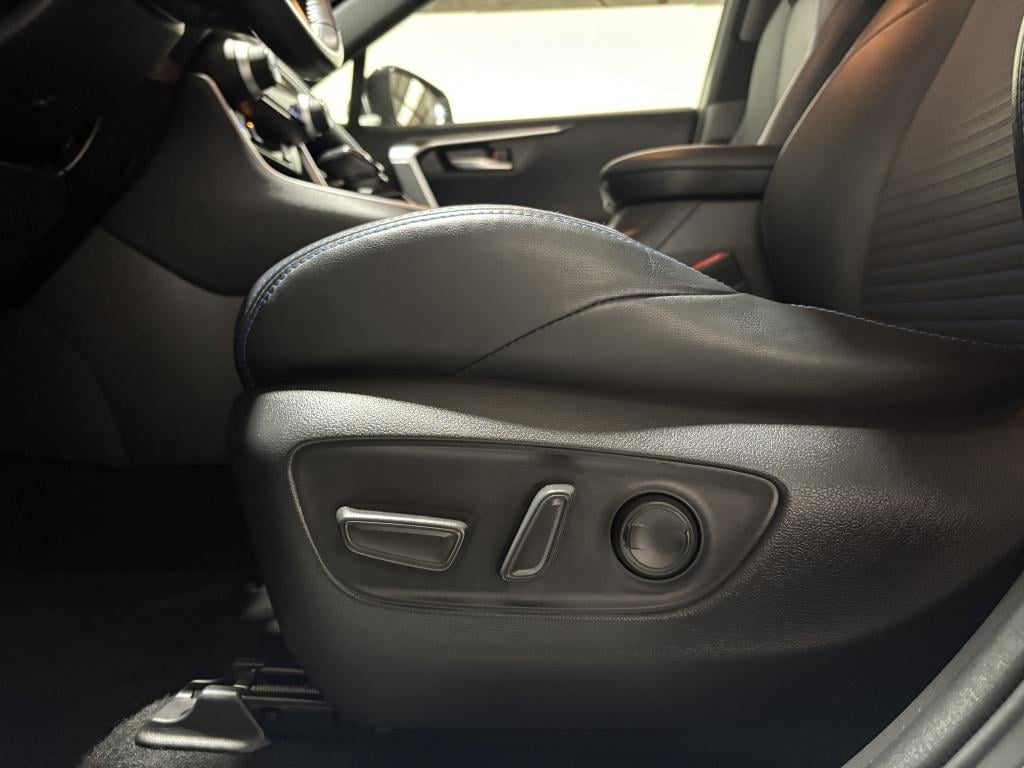 Toyota Rav4 2.5 hybrid awd style